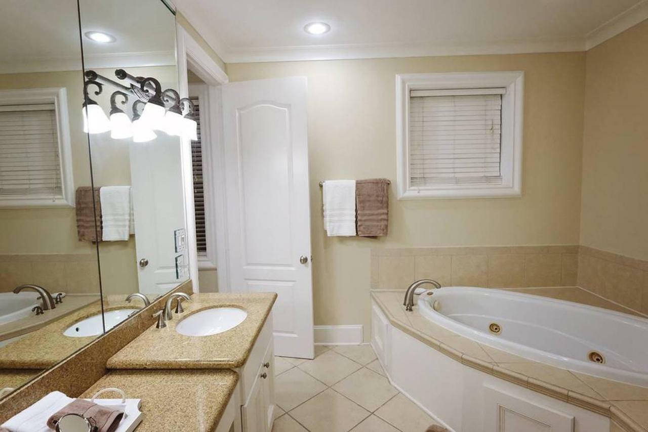 Ferienwohnung Downtown Museum District, Zoo, Parks, Nightlife! - Detering Houston Exterior foto